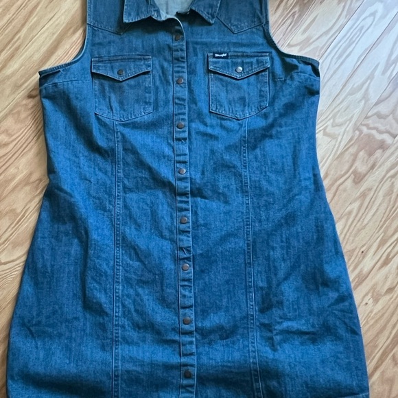Wrangler Retro Blue Denim Full Button Dress - Picture 1 of 5